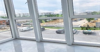 Панорамное остекление балкона Россошь цена от 11 тыс. руб. м/п.